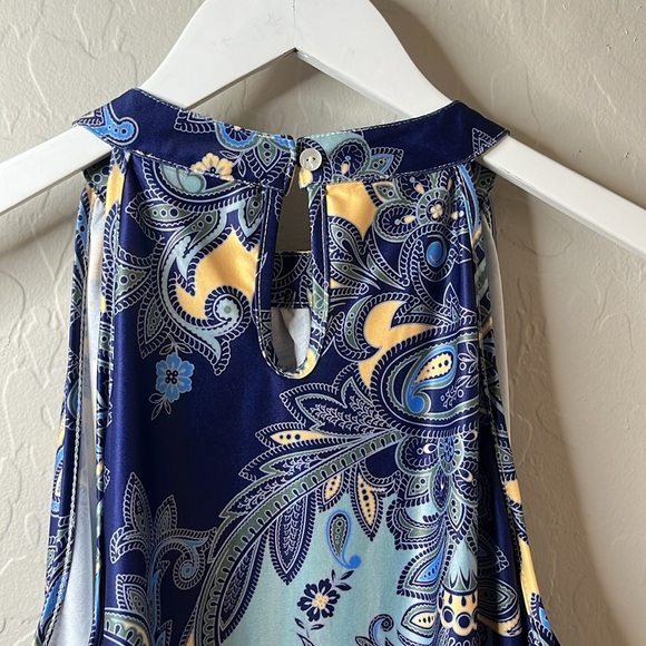 LOVEU.DEAR blue paisley dress deep armholes bare shoulders. Size XL. - Picture 5 of 7